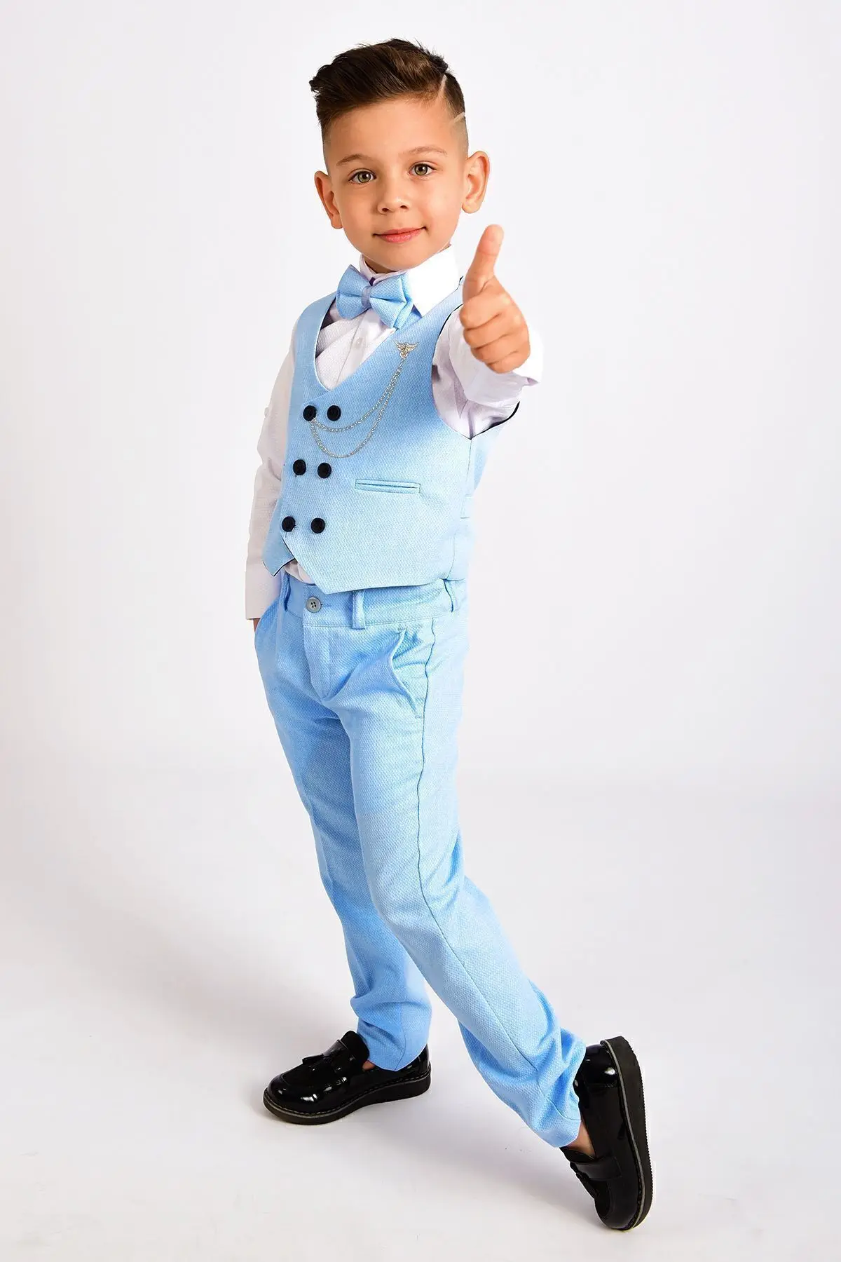 Merdia Kids Erkek Çocuk Smokin Takım Elbise Yelekli Papyonlu