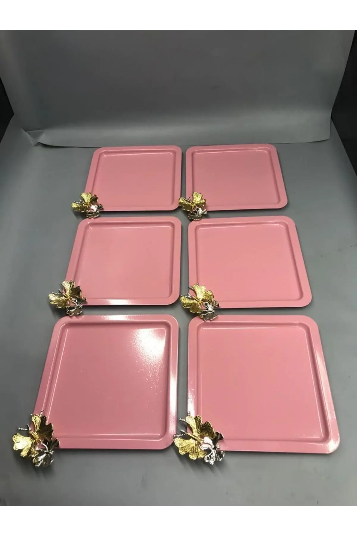 Mira züccaciye Lüx Kelebek Aksesuarlı Paslanmaz Çelik Kare 6’lı Açık Pembe Kahve, Çay, Dekoratif Sunum Tepsisi