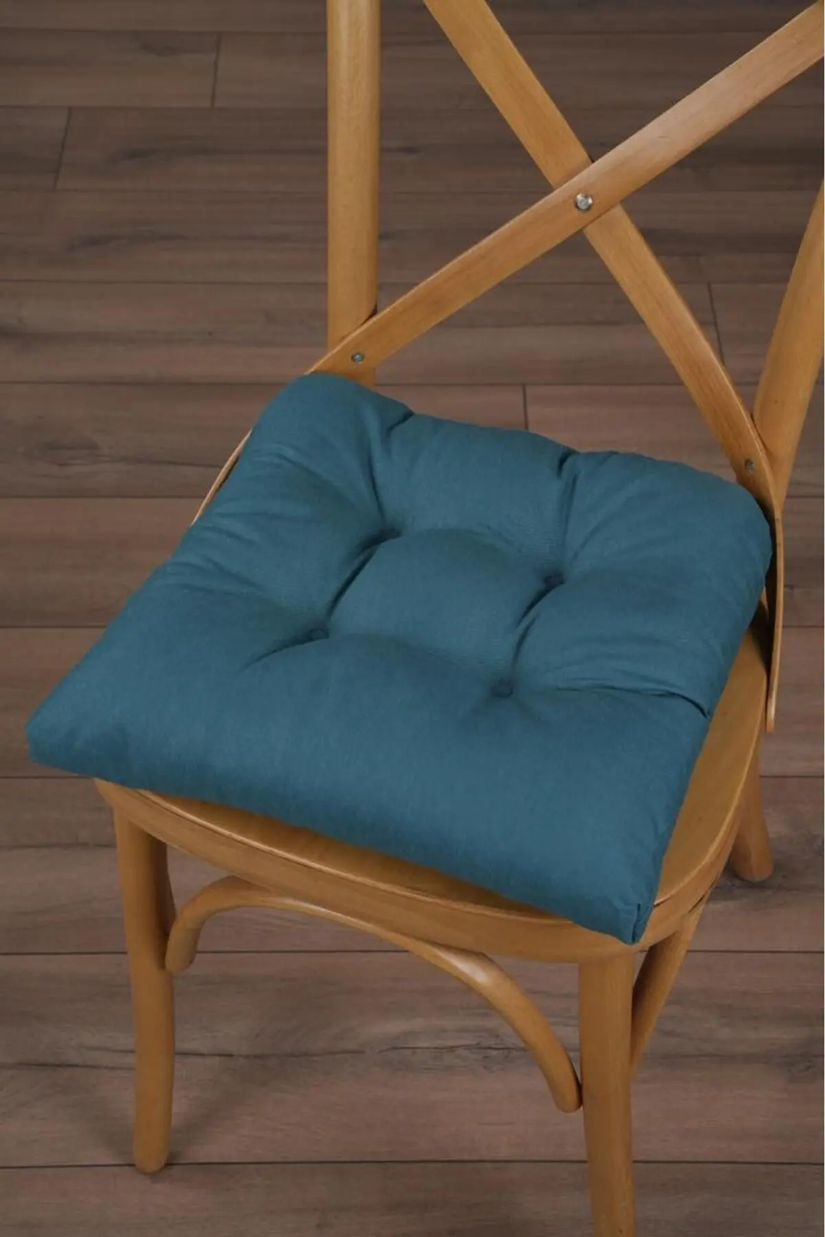 ALTINPAMUK Gold Pofidik Zümrüt Yeşili Sandalye Minderi Özel Dikişli Bağcıklı 40x40cm