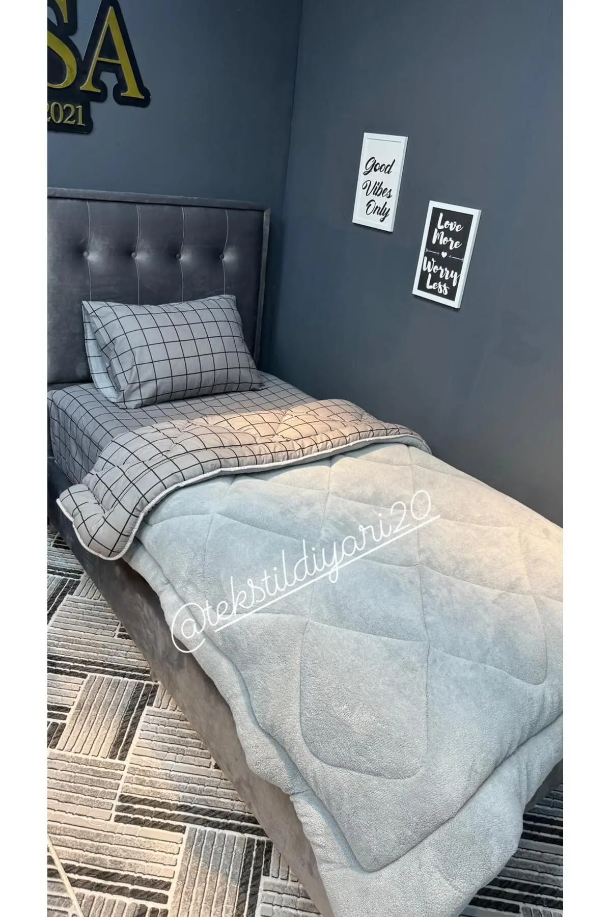 Tek Kişilik Welsoft Pufidik Uyku Seti (Lastikli Çarşaflı) Füme Kare