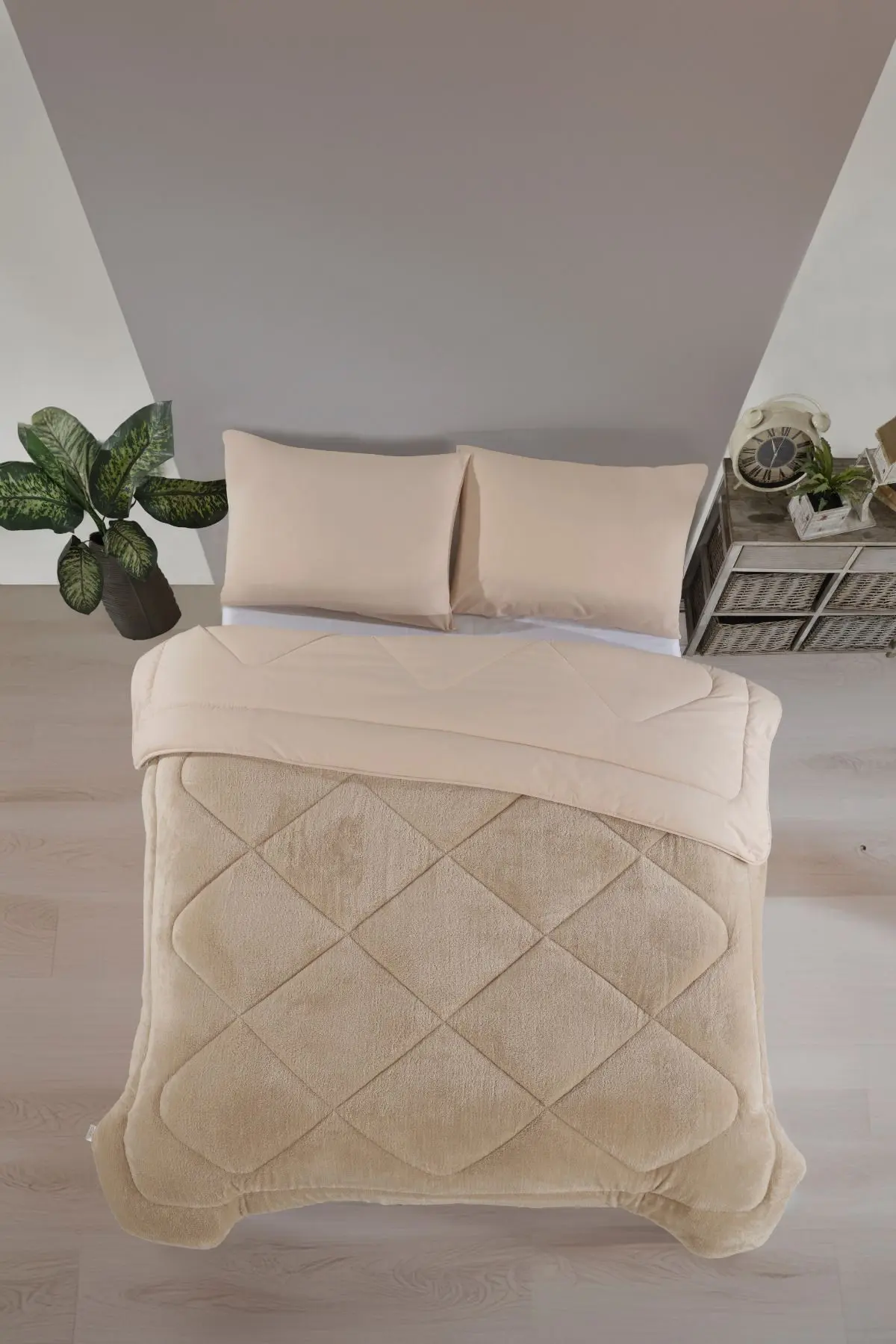 Çift Kişilik Lüx Bej Rengi Wellsoft Yorgan Çift Taraflı 195 X 215