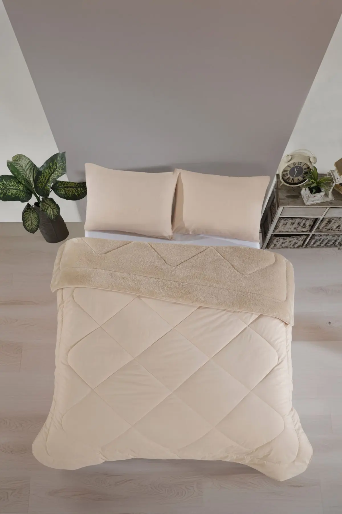 Çift Kişilik Lüx Bej Rengi Wellsoft Yorgan Çift Taraflı 195 X 215