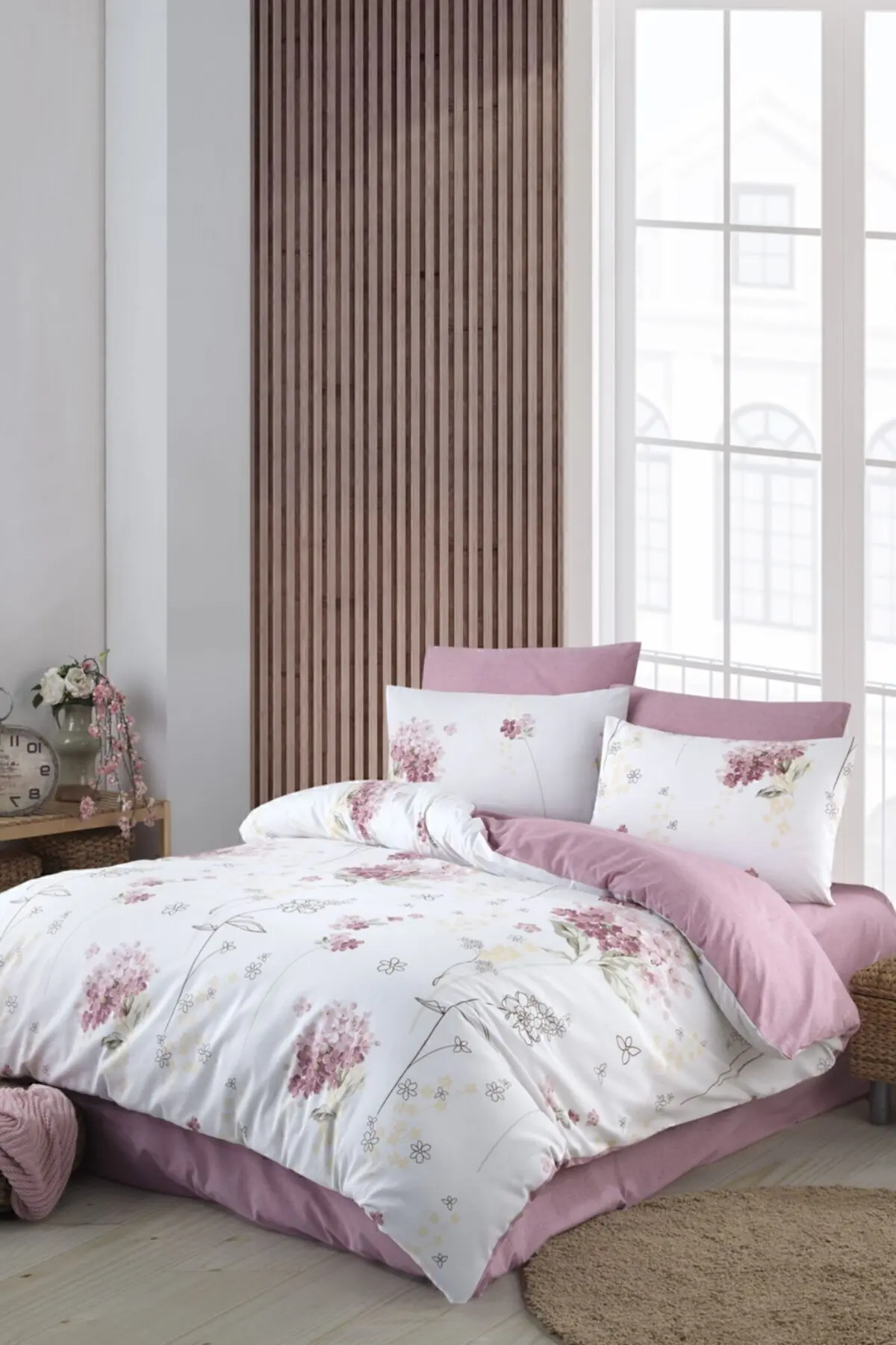 Lastikli Çarşaflı Çift Kişilik Nevresim Takımı Viola 200x220 cm