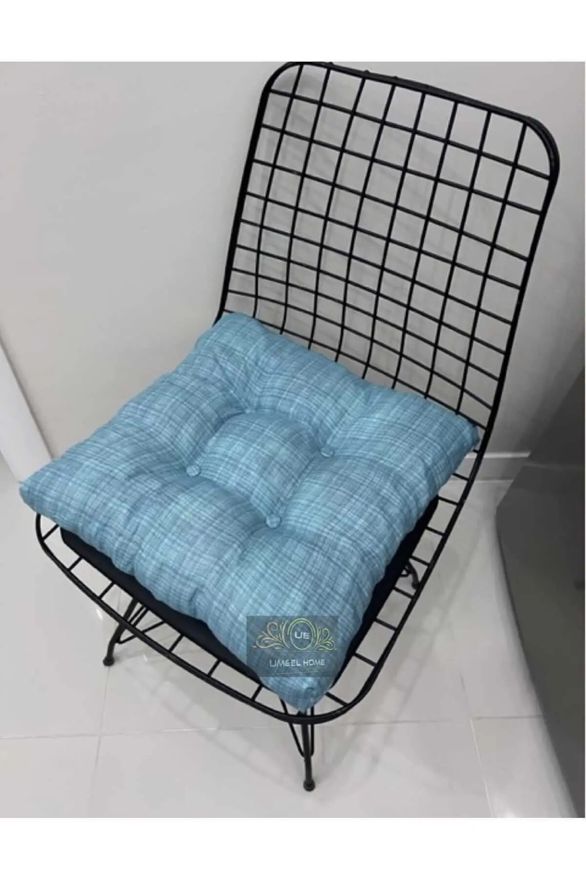 UM&EL POFİDİK SANDALYE MİNDERİ 40X40 EBATTA DÜĞMELİ KUMAŞ ASKILI