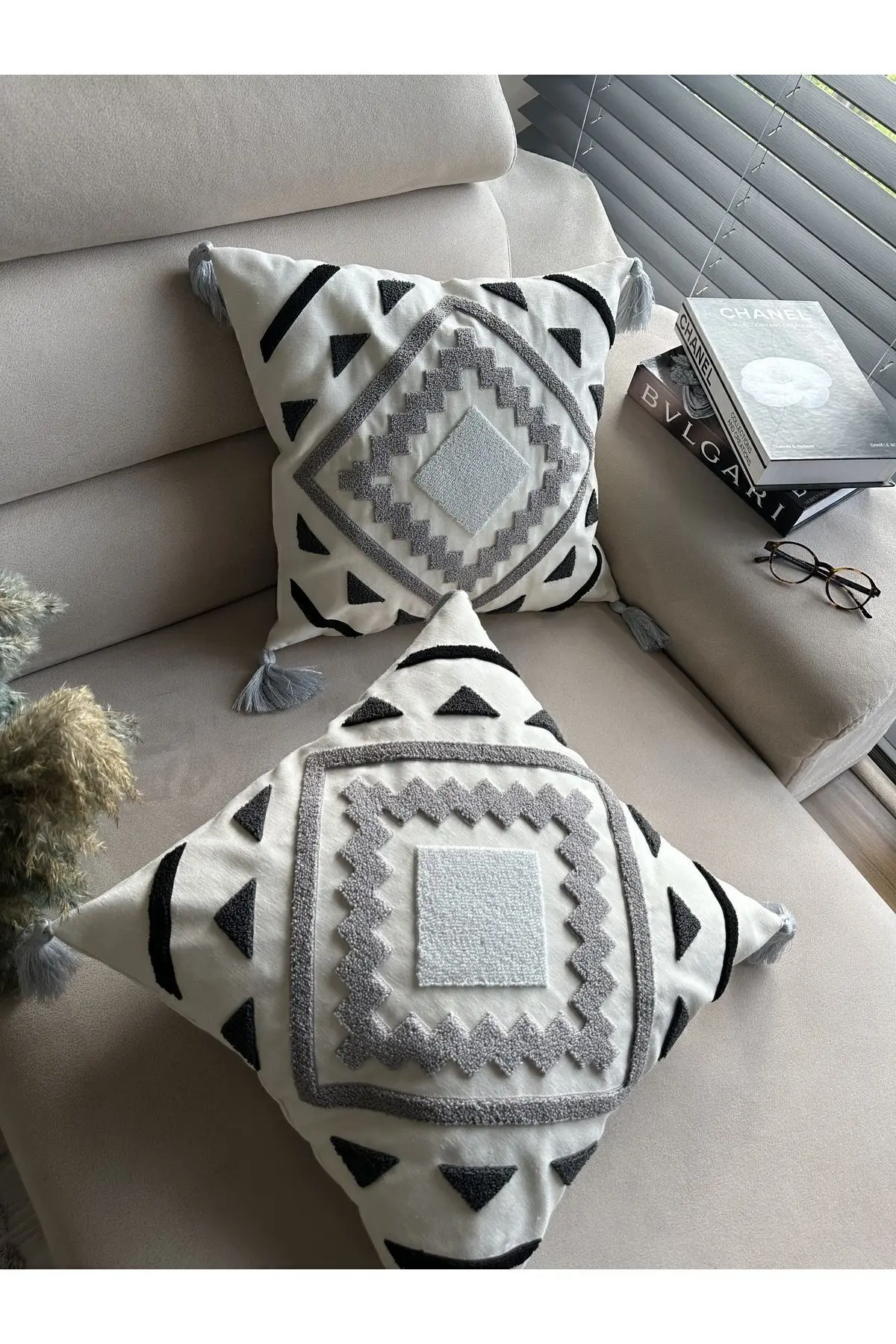 Reset Punch Nakışlı 2adet Kırlent Kılıfı