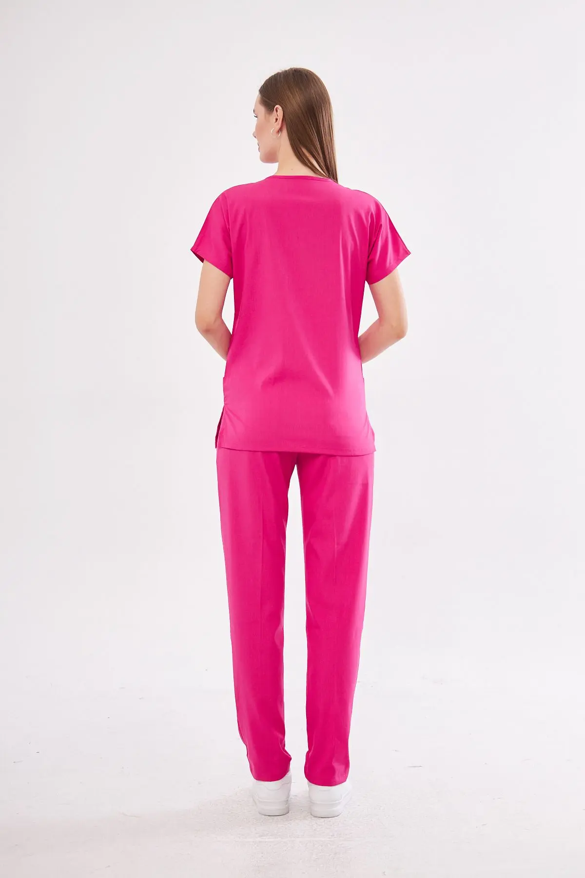 Fuşya Likralı Unisex Yarasa Kol Hemşire Ve Doktor Forması Takımı Scrubs