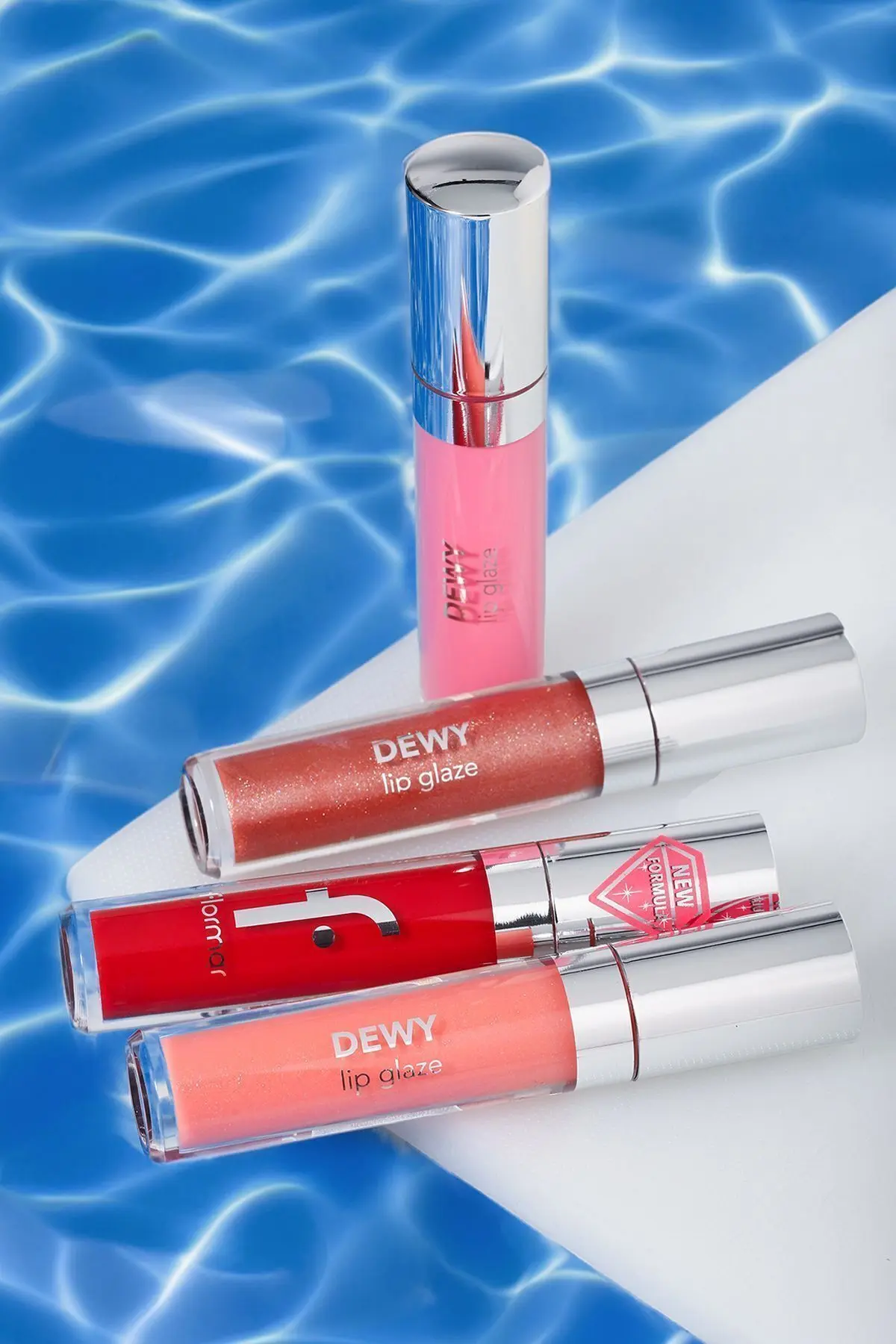 Besleyici Dudak Parlatıcısı - Dewy Lip Glaze - 022 Walk With Me-8682536069403