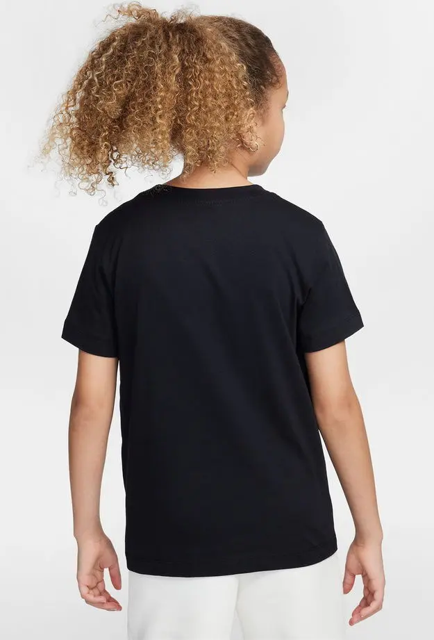 Nike Sportswear Genç Çocuk Siyah T-Shirt