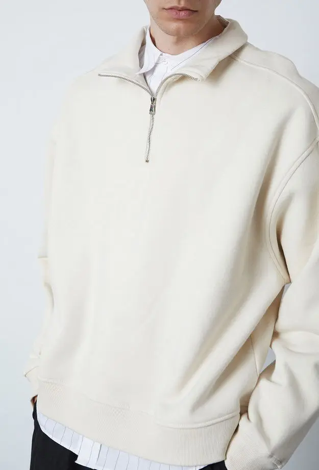 Dik Yaka Oversize Sweatshirt