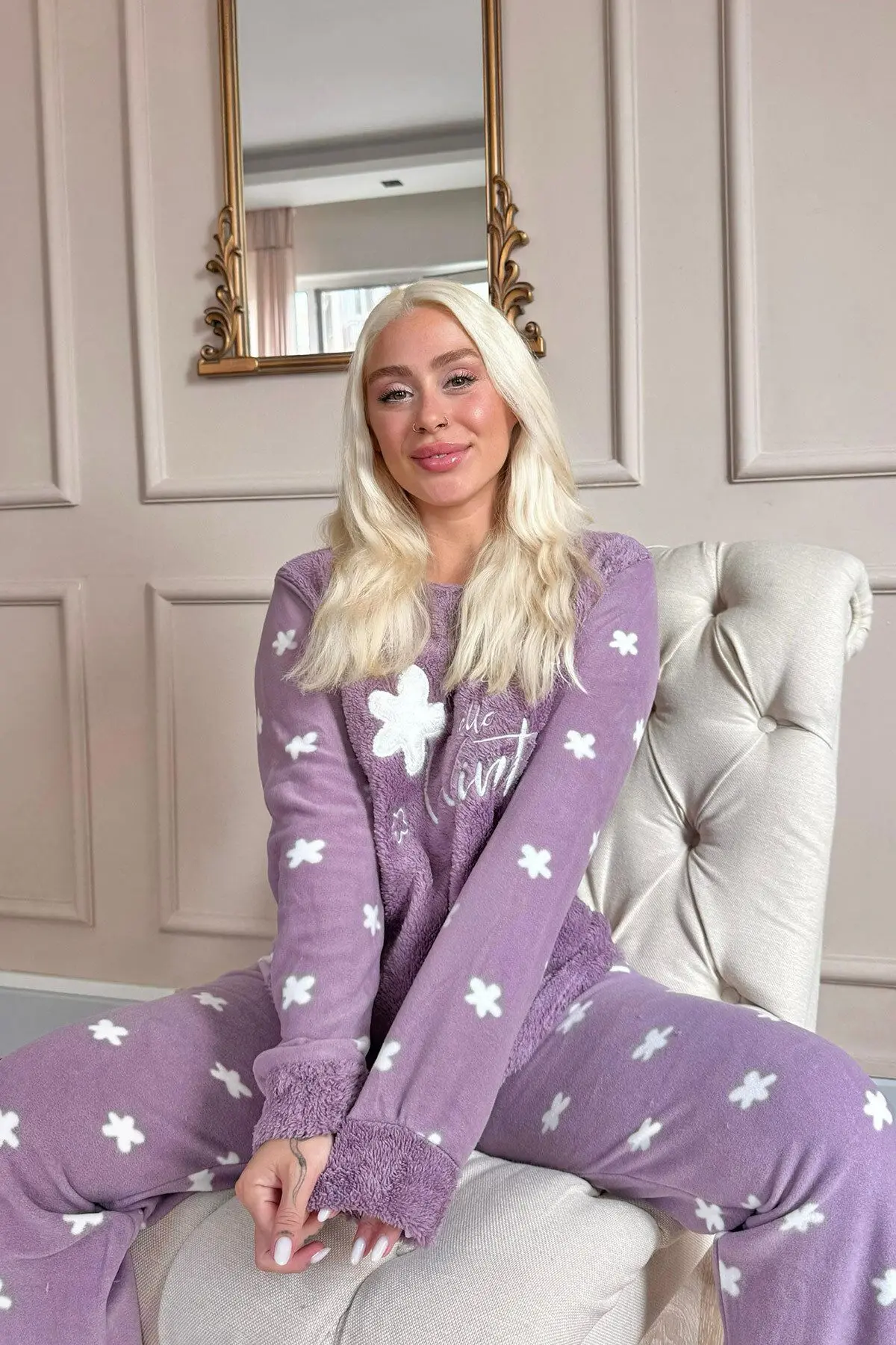 Mor Hello Winter Desenli Kadın Peluş Pijama Takımı