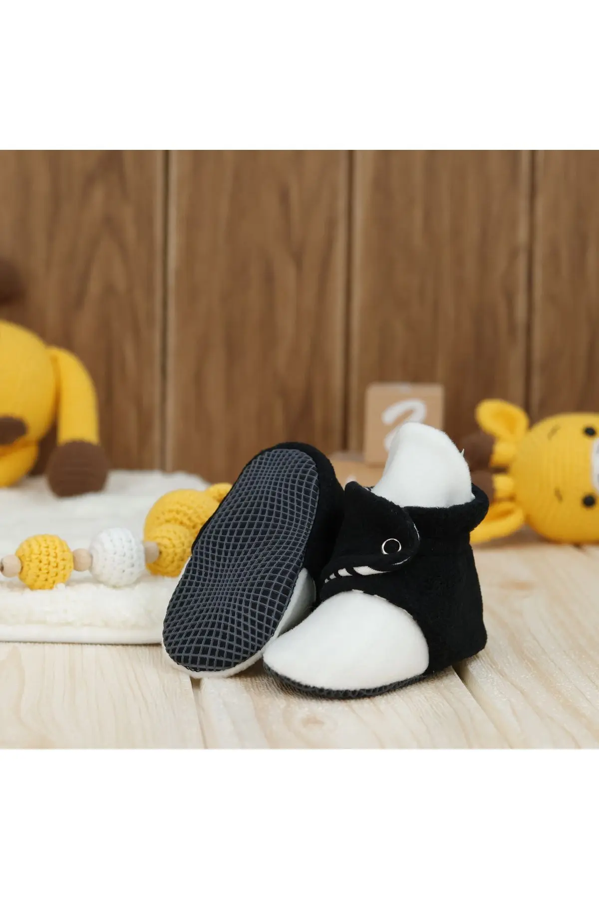 Kaydırmaz Taban Bebek Pandufu İlk Adım Ev Patiği Terletmeyen Organik Pamuk Astarlı