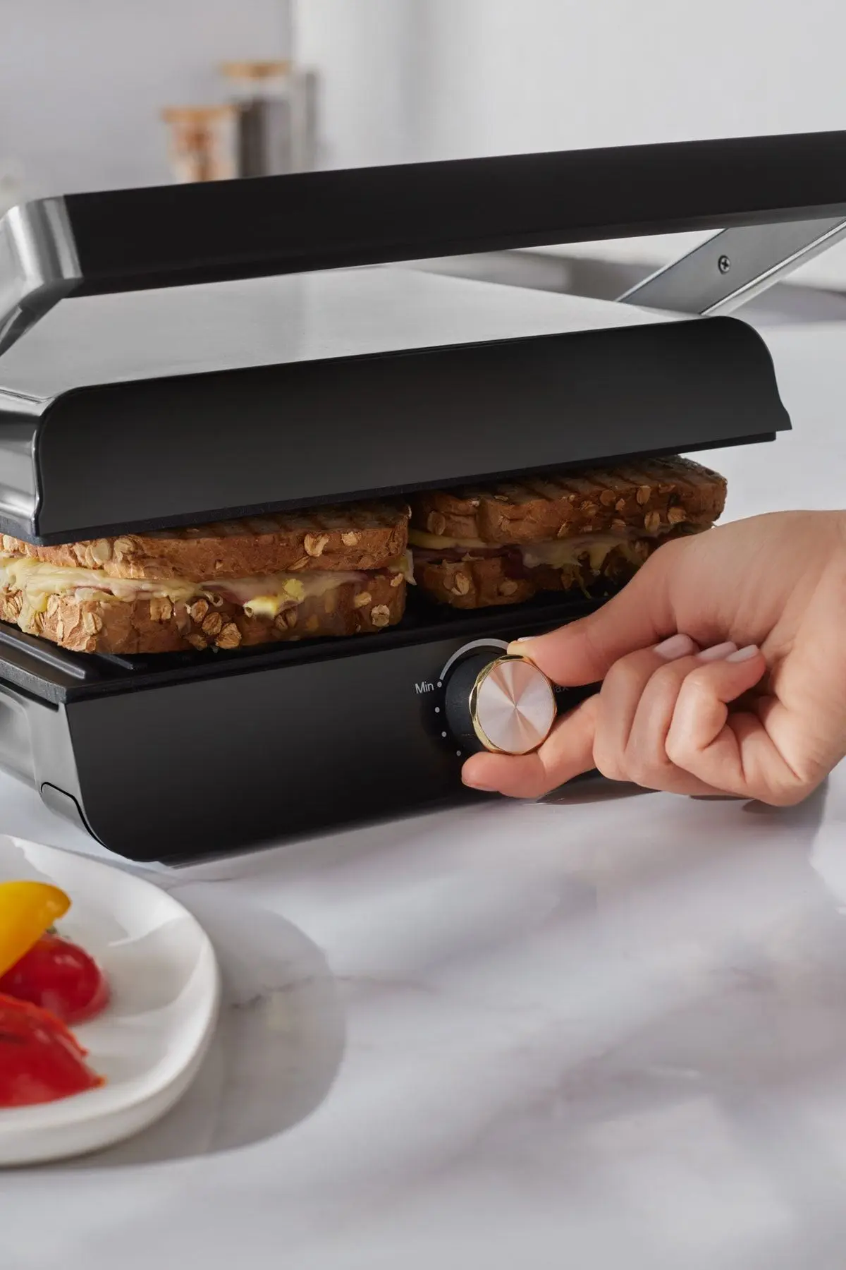 Grilliant 1346h Döküm Plakalı Tost Ve Izgara Makinesi Inox 2000 W