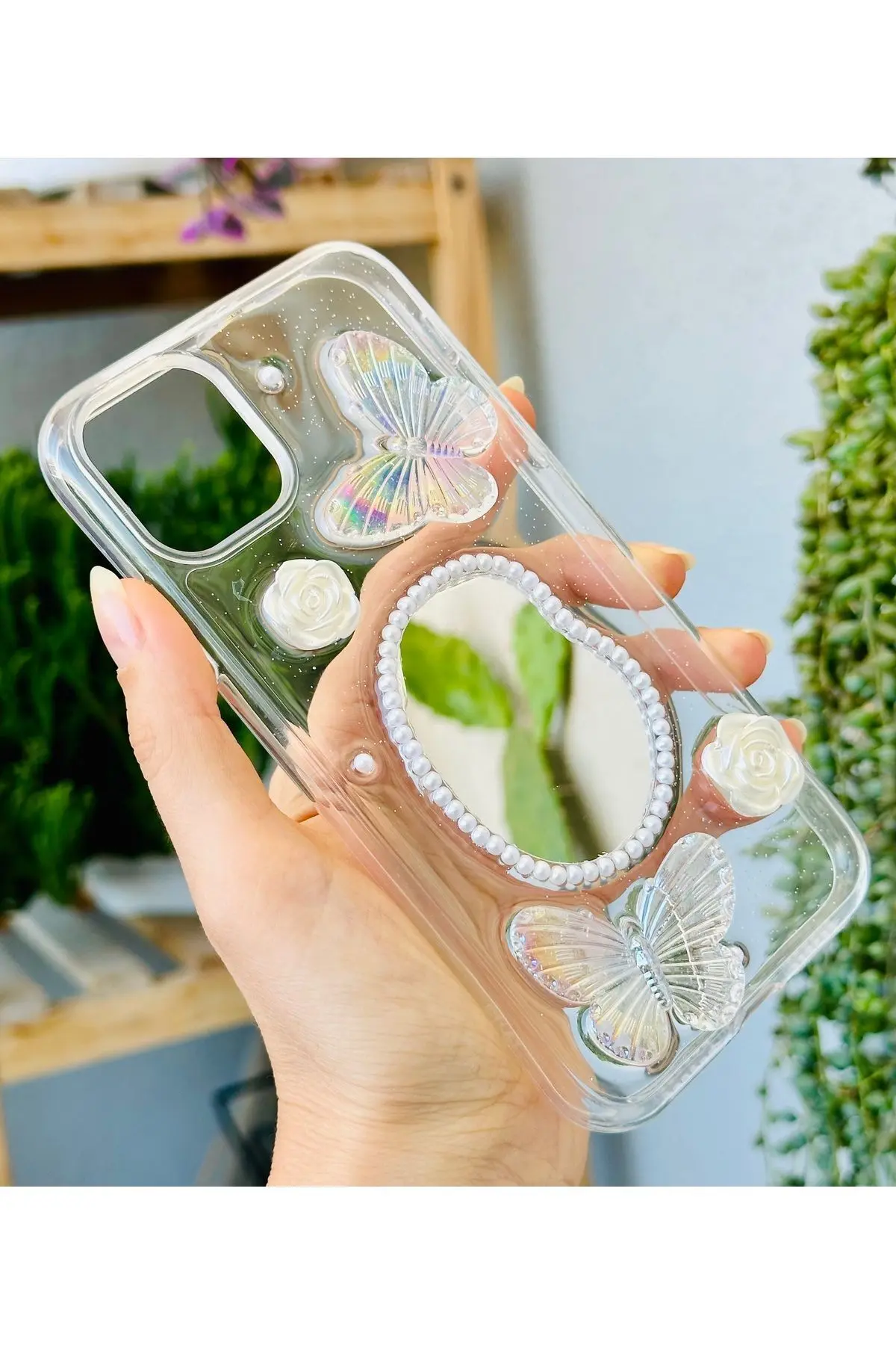Iphone 11 Uyumlu 3d Oyuncak Aynalı Kelebek Tasarımlı Yumuşak Silikon Kılıf