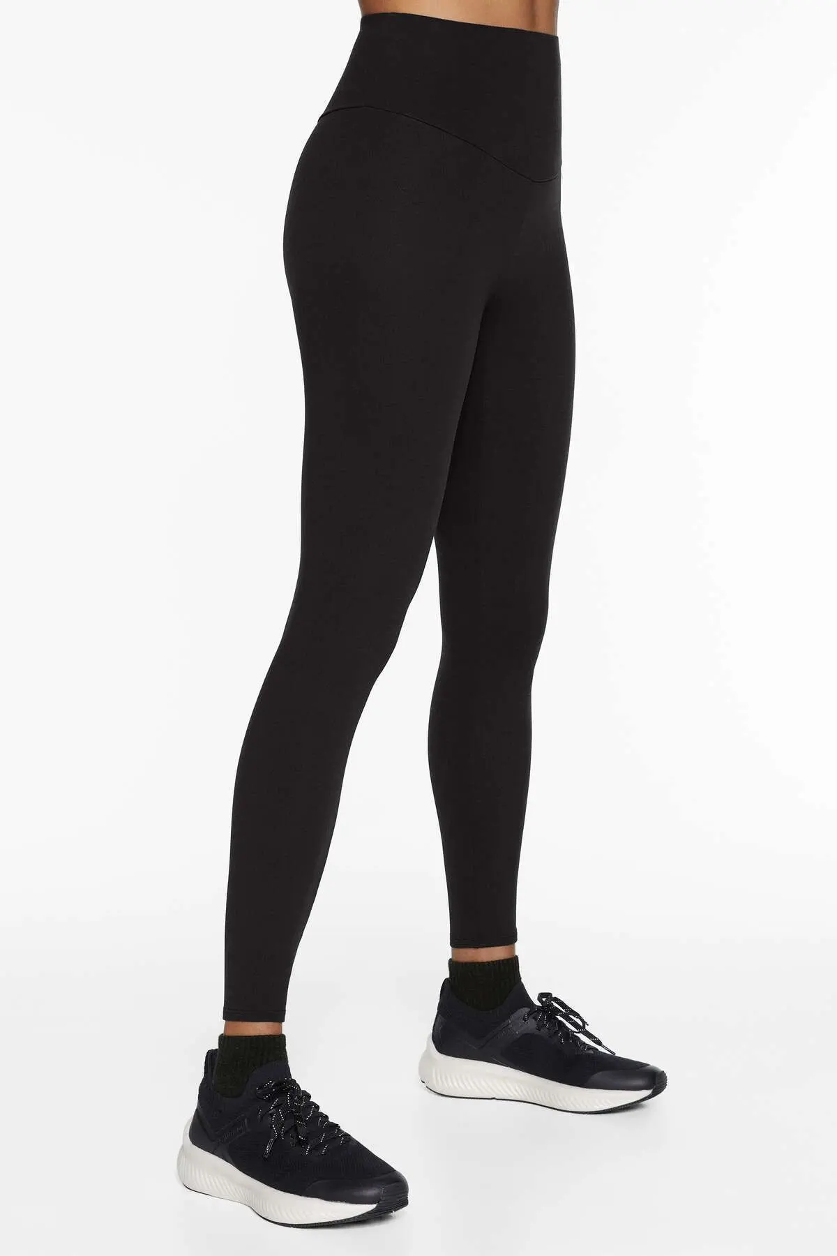 Oysho 65 Cm Comfortlux Super High Rise Bilek Hizasında Tayt