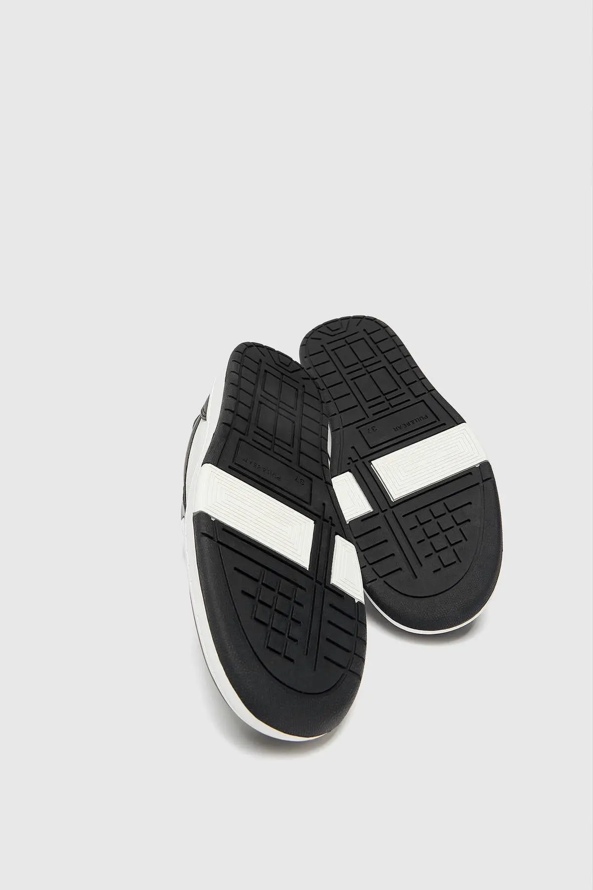 Siyah - Retro Casual Spor Ayakkabı