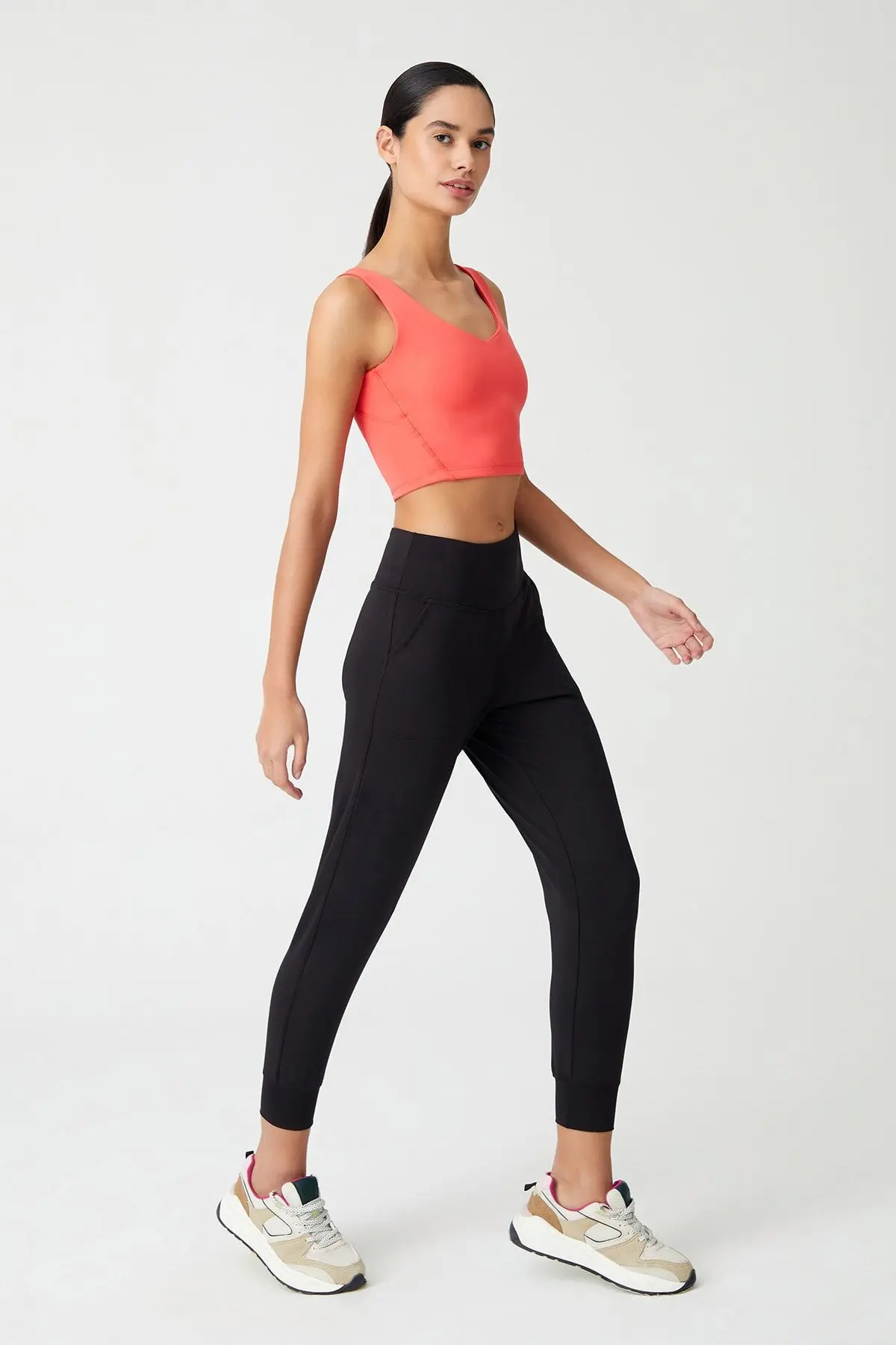 Kadın Siyah Yüksek Bel Jogger Eşofman Altı Joggers