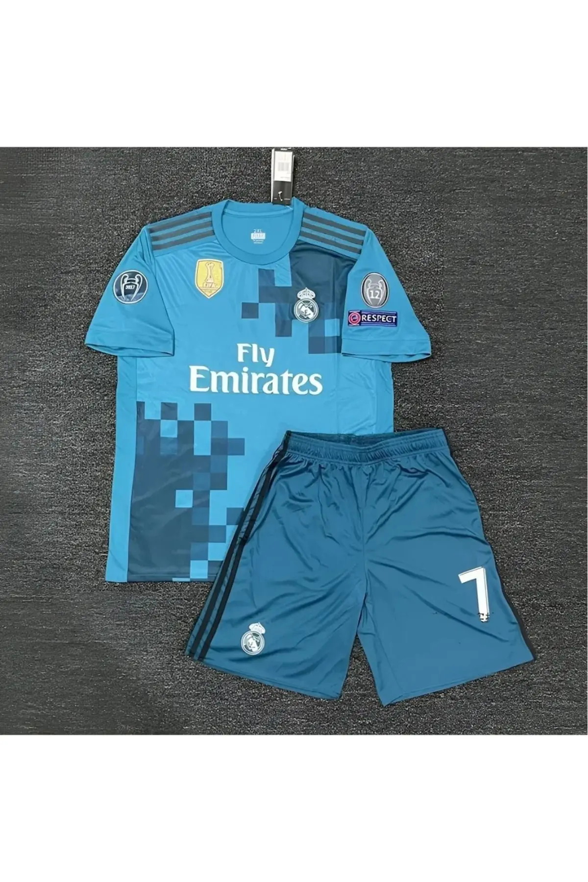 Ronaldo 4lü Set Çoçuk Forması 2018 Real Madrid Deplasman Turkuaz Forması