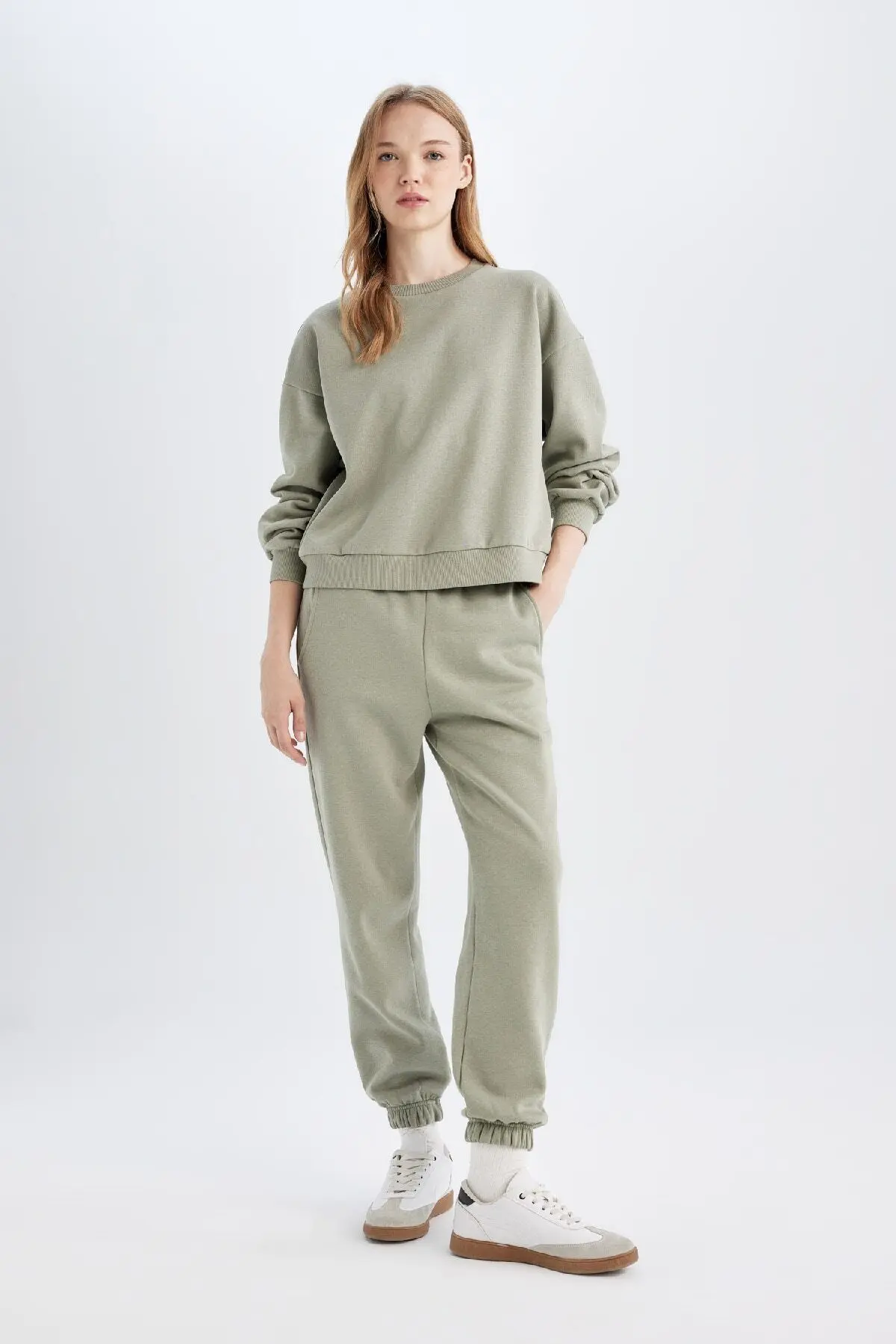 Normal Kalıp Basic Içi Kalın Polarlı Bisiklet Yaka Beli Lastikli Pamuklu Eşofman Takımı D8022axns