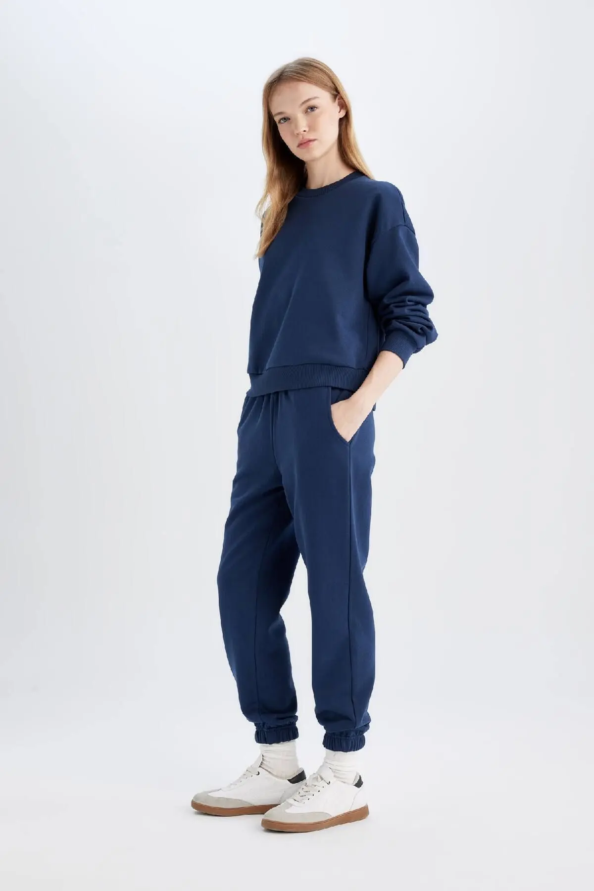 Normal Kalıp Basic Içi Kalın Polarlı Bisiklet Yaka Beli Lastikli Pamuklu Eşofman Takımı D8022axns