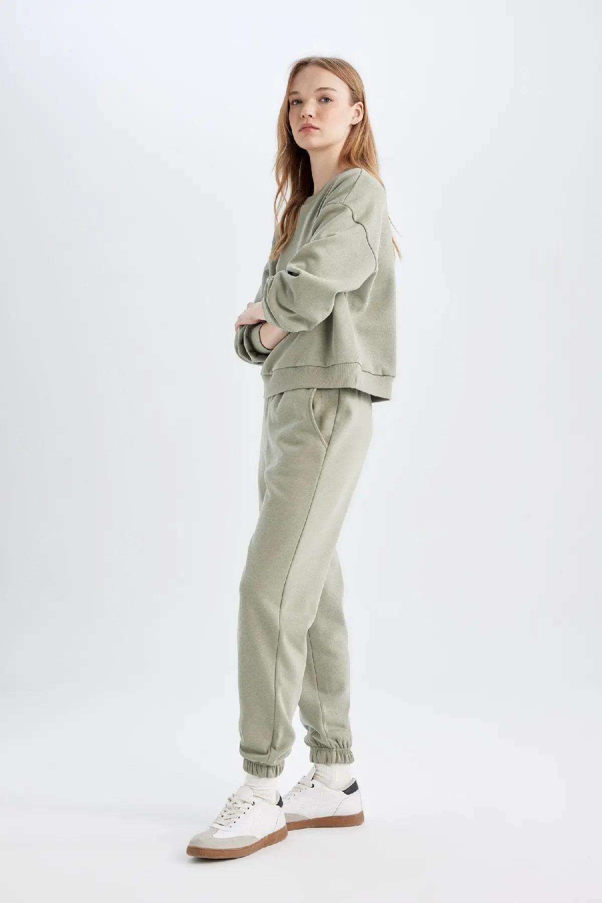 Normal Kalıp Basic Içi Kalın Polarlı Bisiklet Yaka Beli Lastikli Pamuklu Eşofman Takımı D8022axns