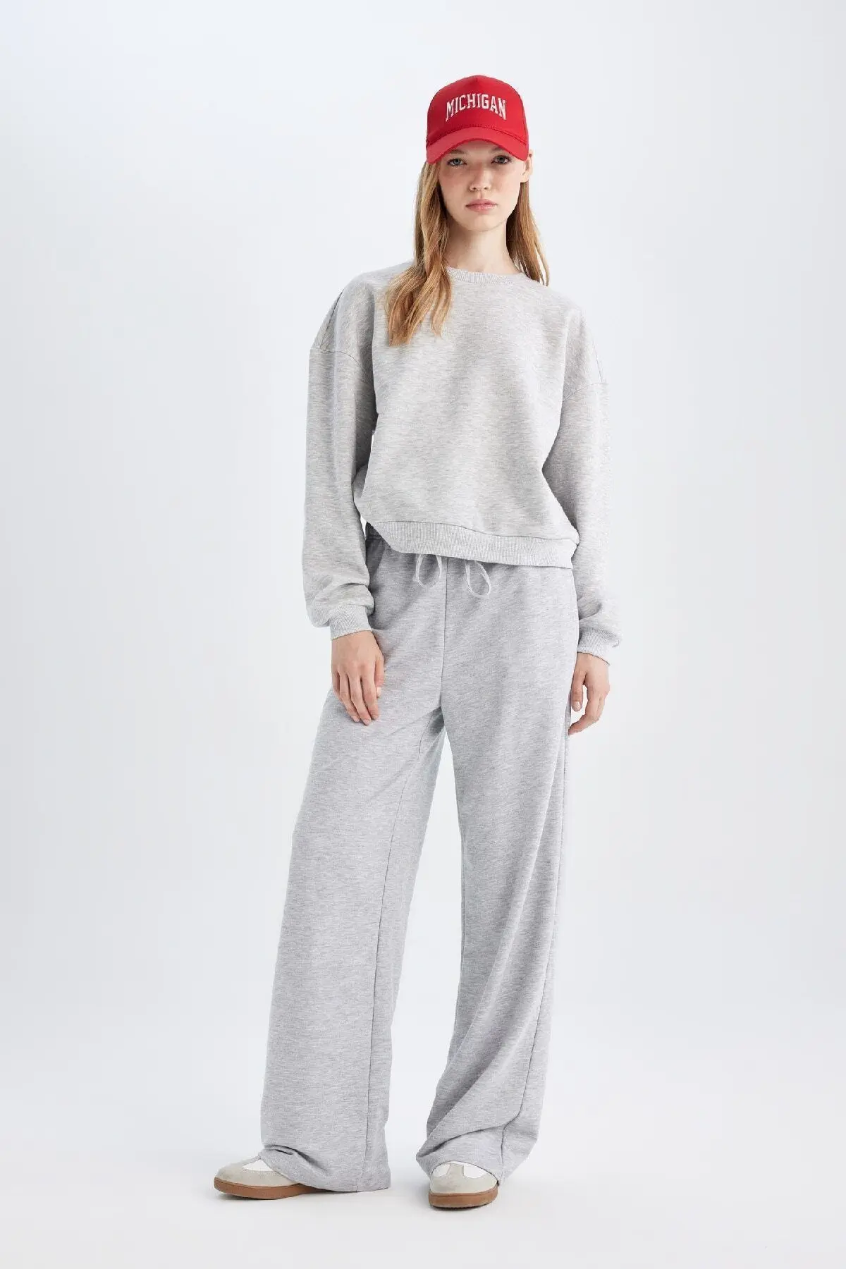 Defacto Straight Fit Uzun Boy Geniş Paça Eşofman Altı D6667ax24wn