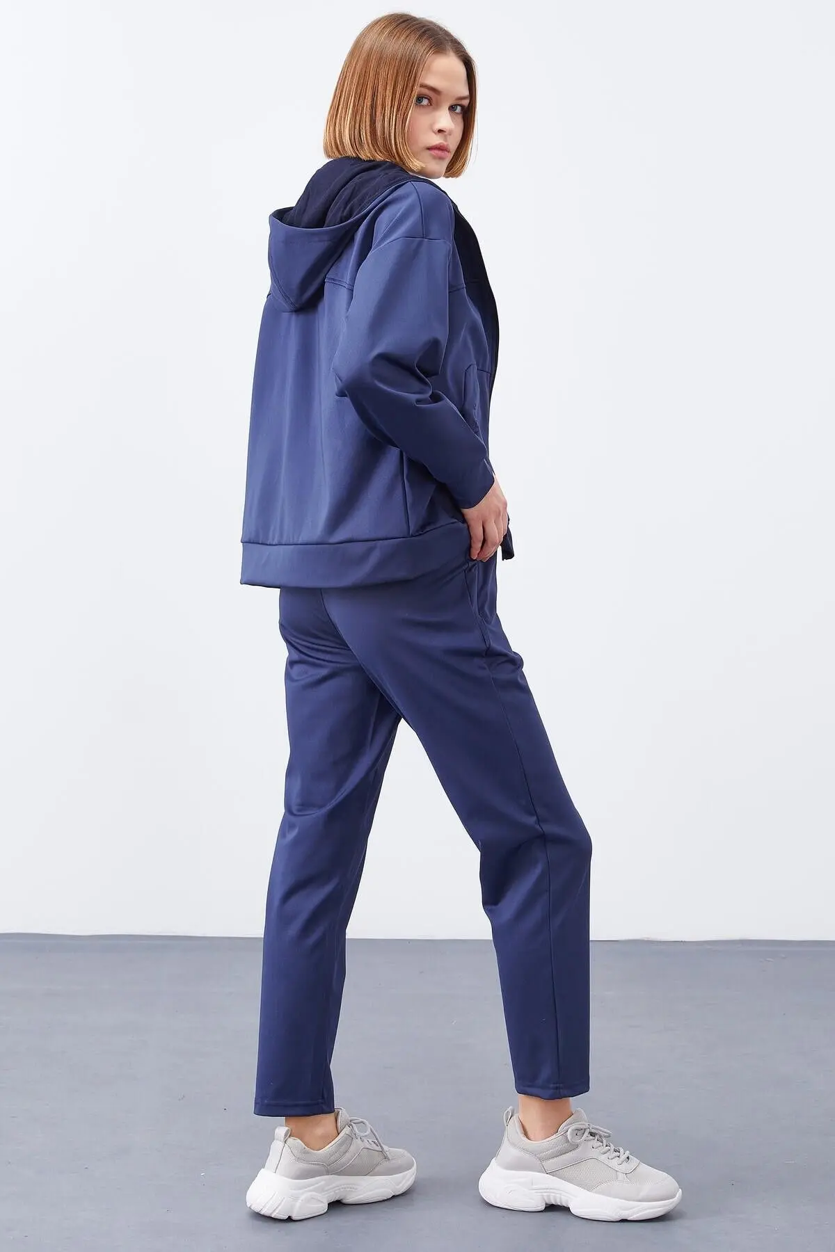 İndigo Kapüşonlu Gizli Cep Detaylı Standart Kalıp Kadın Eşofman Takımı - 95306