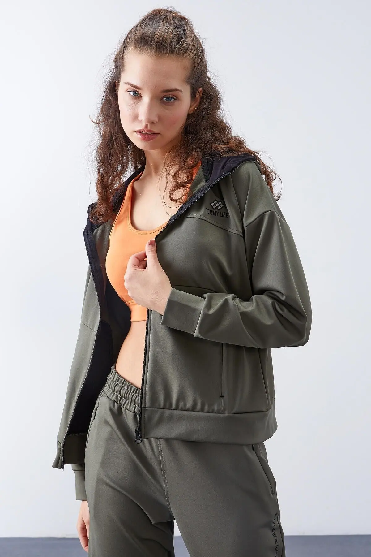 Çağla Kapüşonlu Gizli Cep Detaylı Standart Kalıp Kadın Eşofman Takımı - 95306