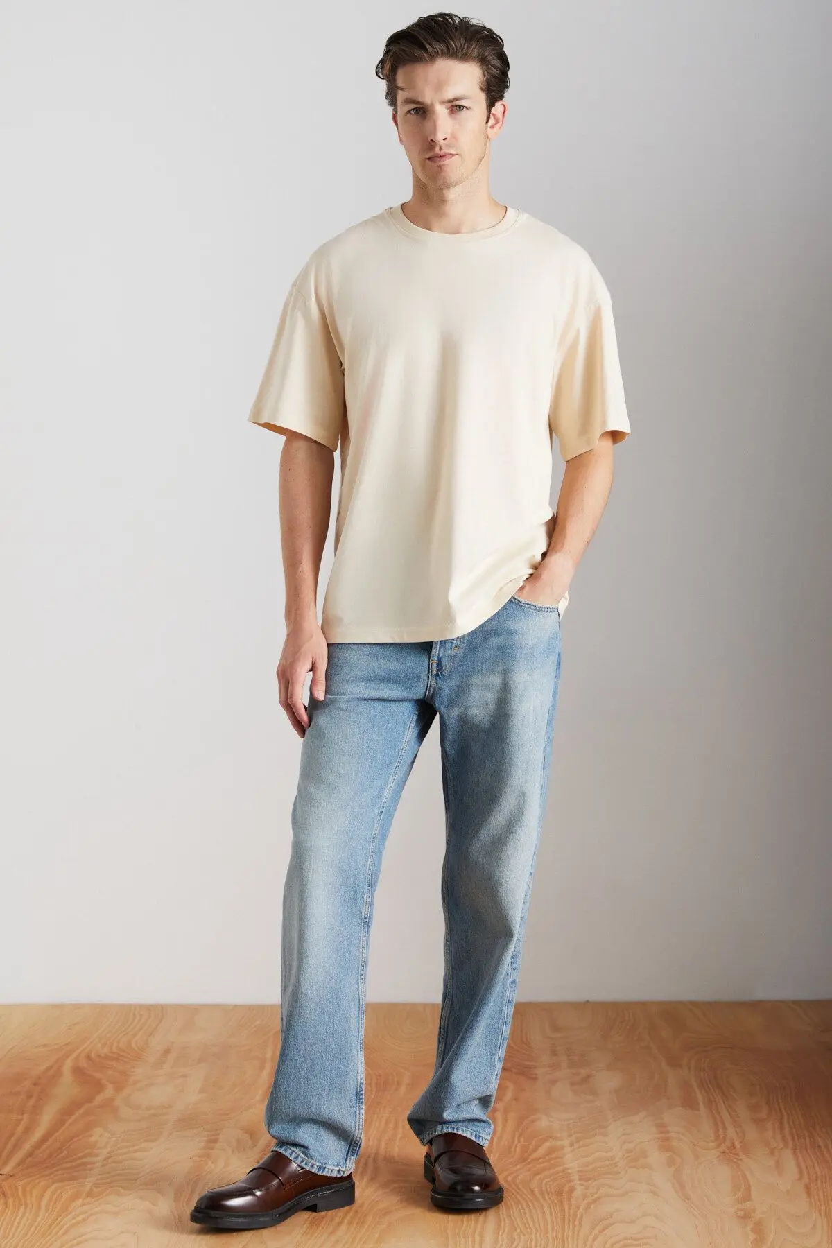 JETT Erkek Oversize Fit %100 Pamuk Kalın Dokulu Vanilya T-Shirt