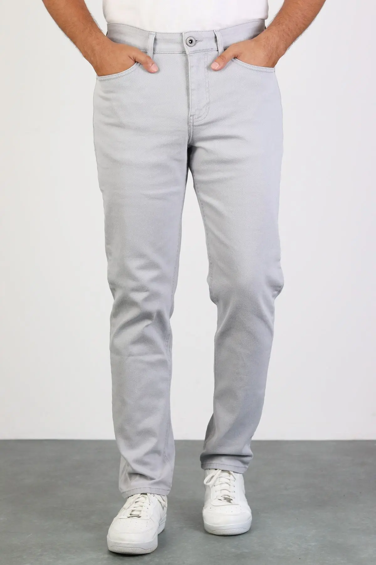 Erkek Gümüş Gri Regular Jeans Likralı Esnek Kot Pantolon HLTHE001980