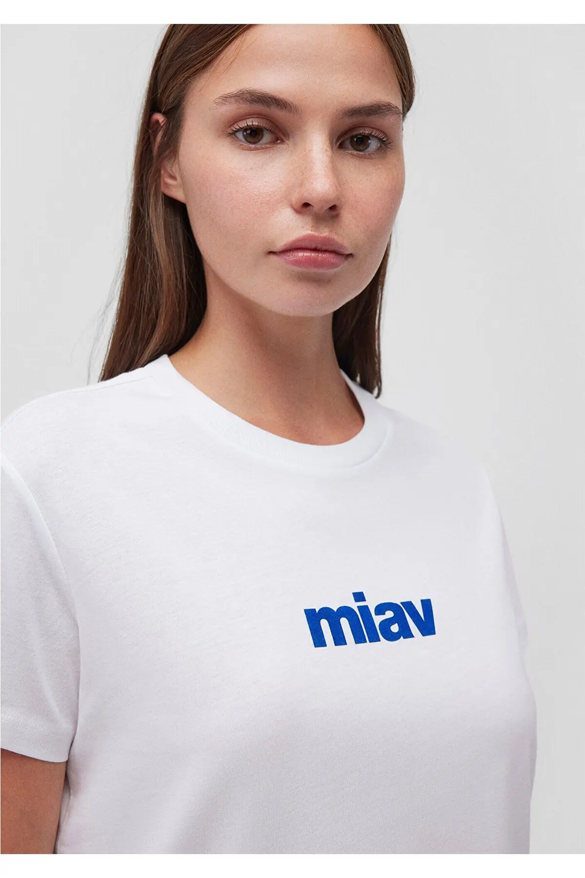 Miav Baskılı Beyaz Tişört Regular Fit / Normal Kesim 1610622-620