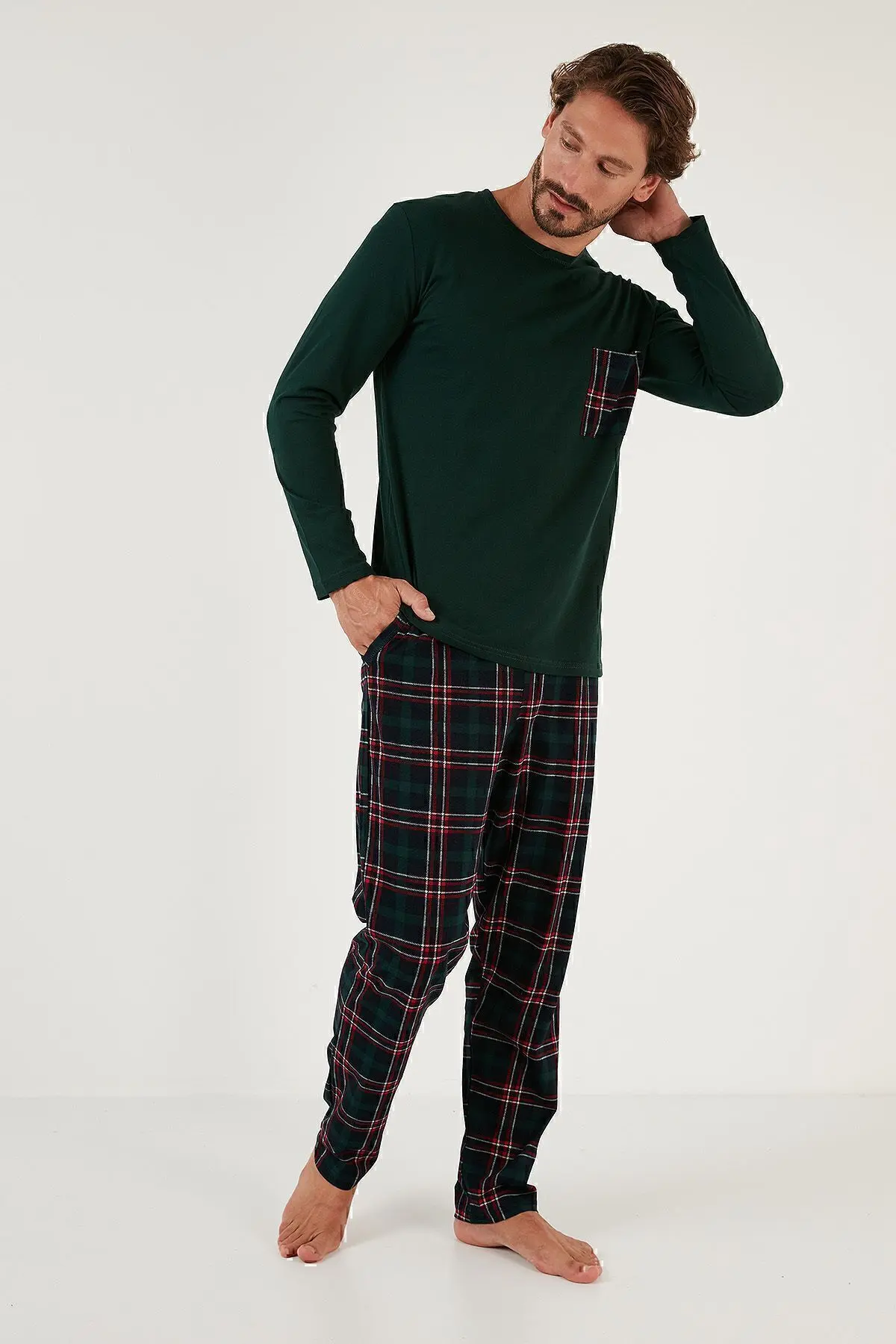 Ekoseli Cepli Beli Lastikli % 100 Pamuk Regular Fit Pijama Takımı Erkek Pijama Takımı 657200