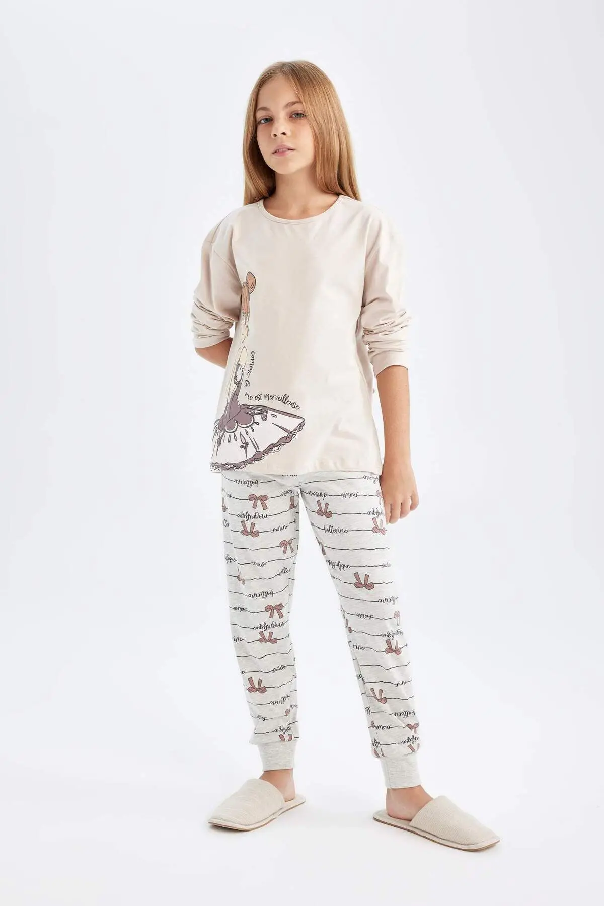 Kız Çocuk Baskılı Uzun Kollu Ince Pijama Takımı 3163676