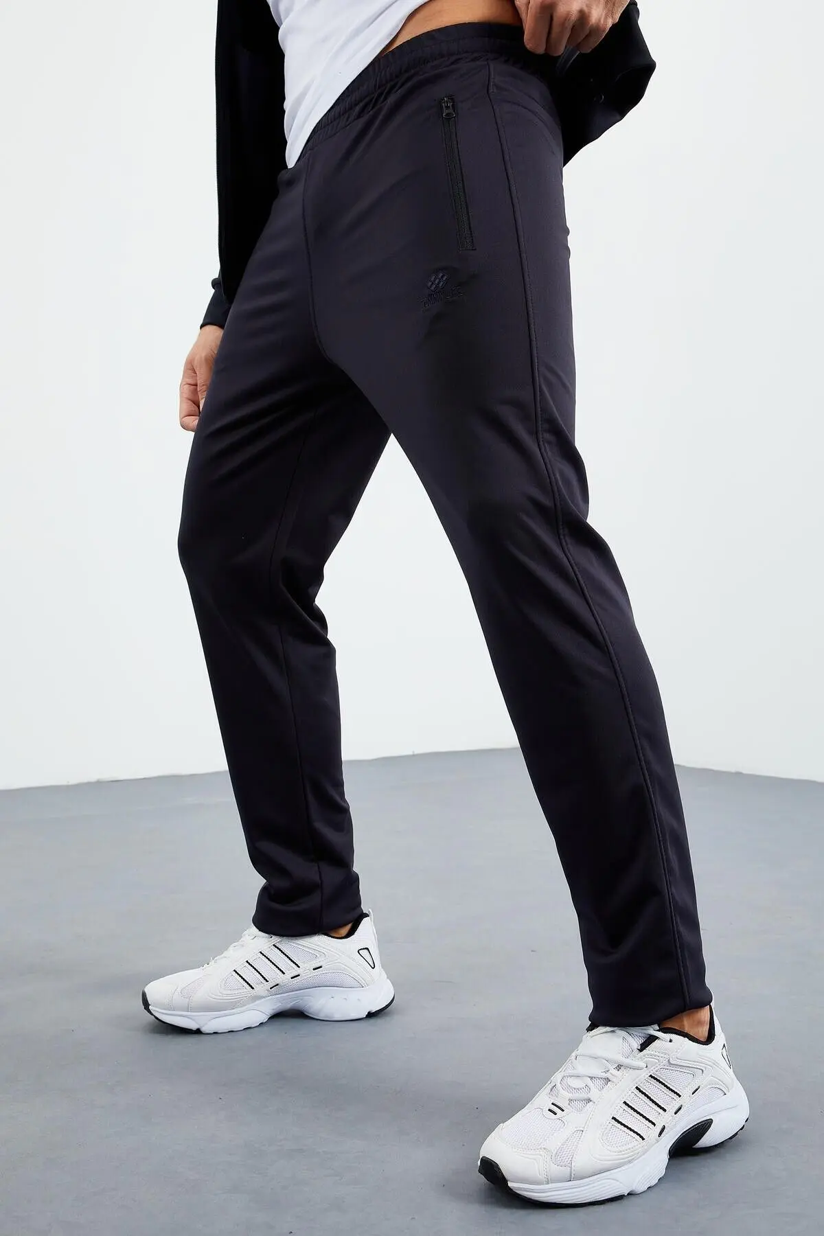 Lacivert Dik Yaka Fermuarlı Standart Kalıp Klasik Paça Erkek Eşofman Takımı - 85162