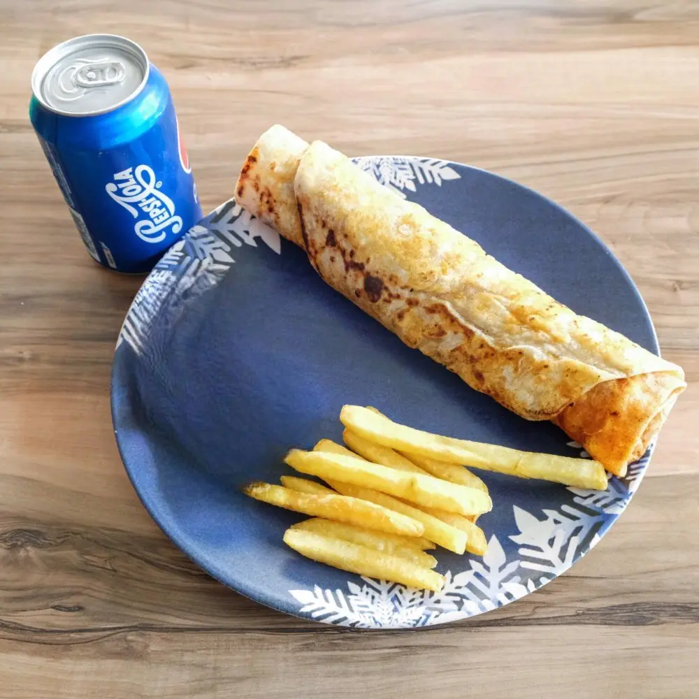 Mega Et Döner Dürüm (40 cm.) & Kutu İçecek Menü