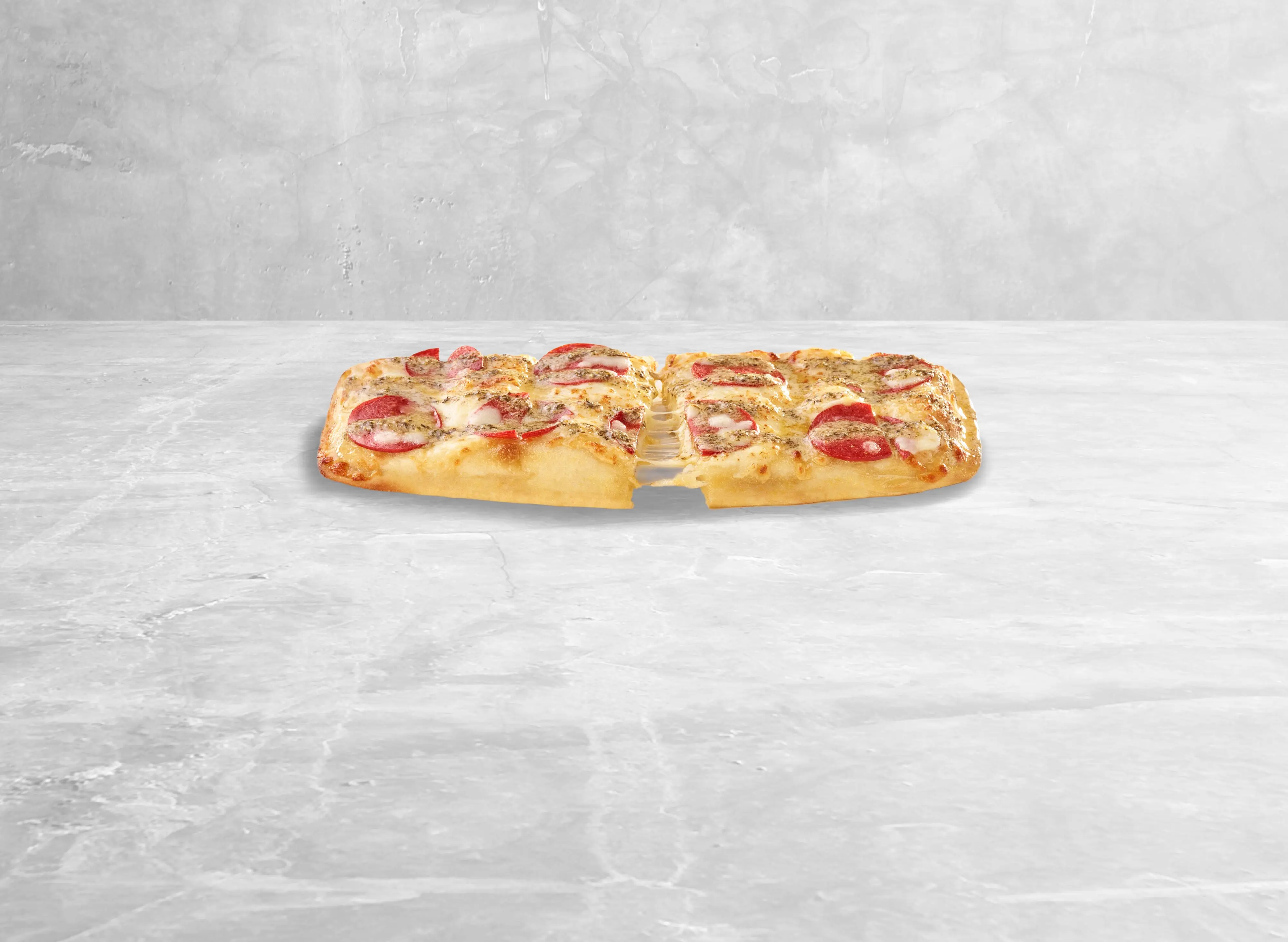 Sucuklu Bol Peynirli Ekmek