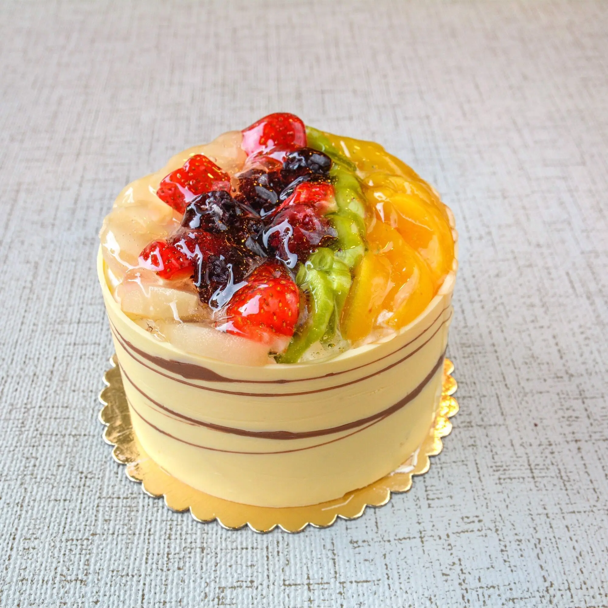 Meyveli Yaş Pasta (No. 0)