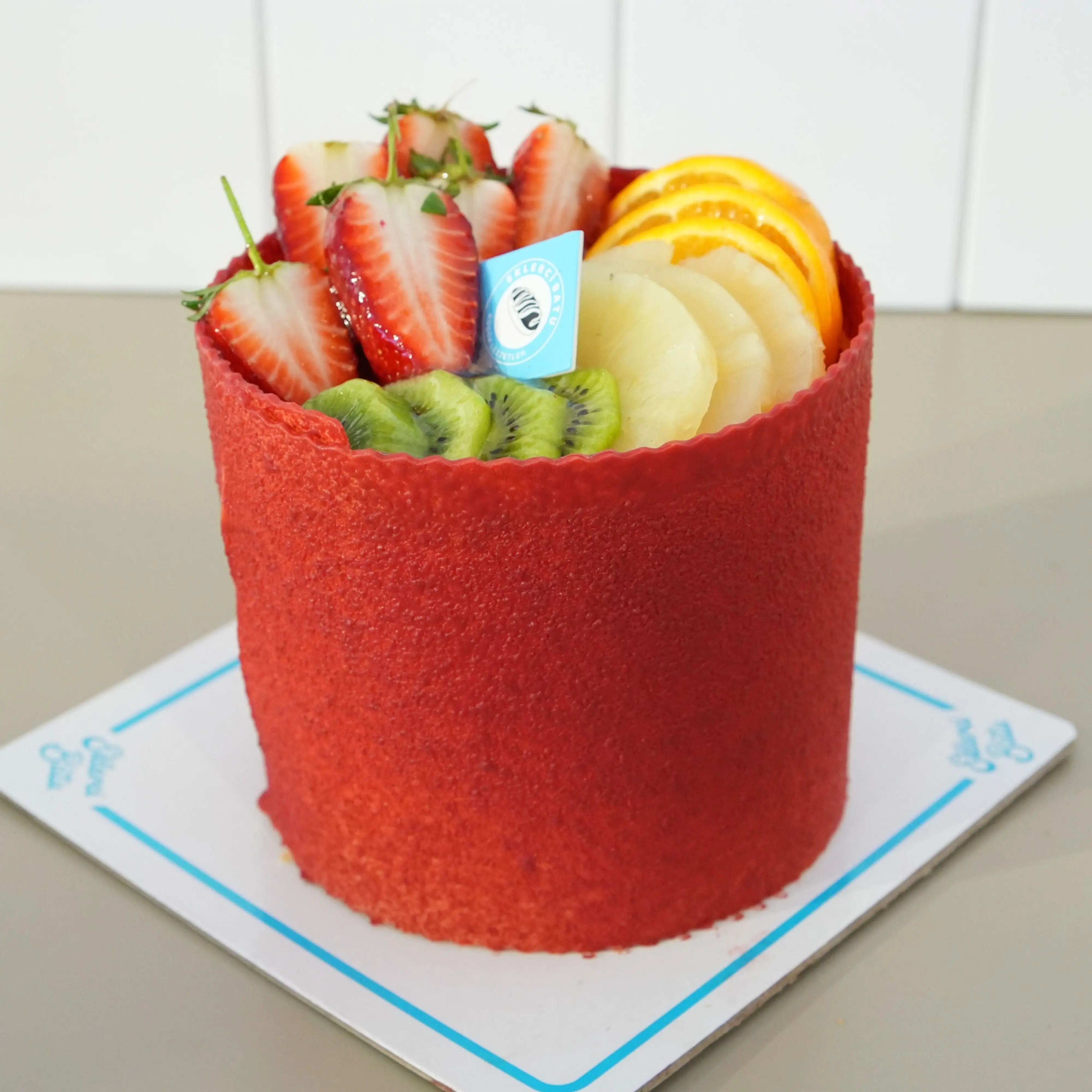 Kokteyl Meyveli Yaş Pasta (4 Kişilik)