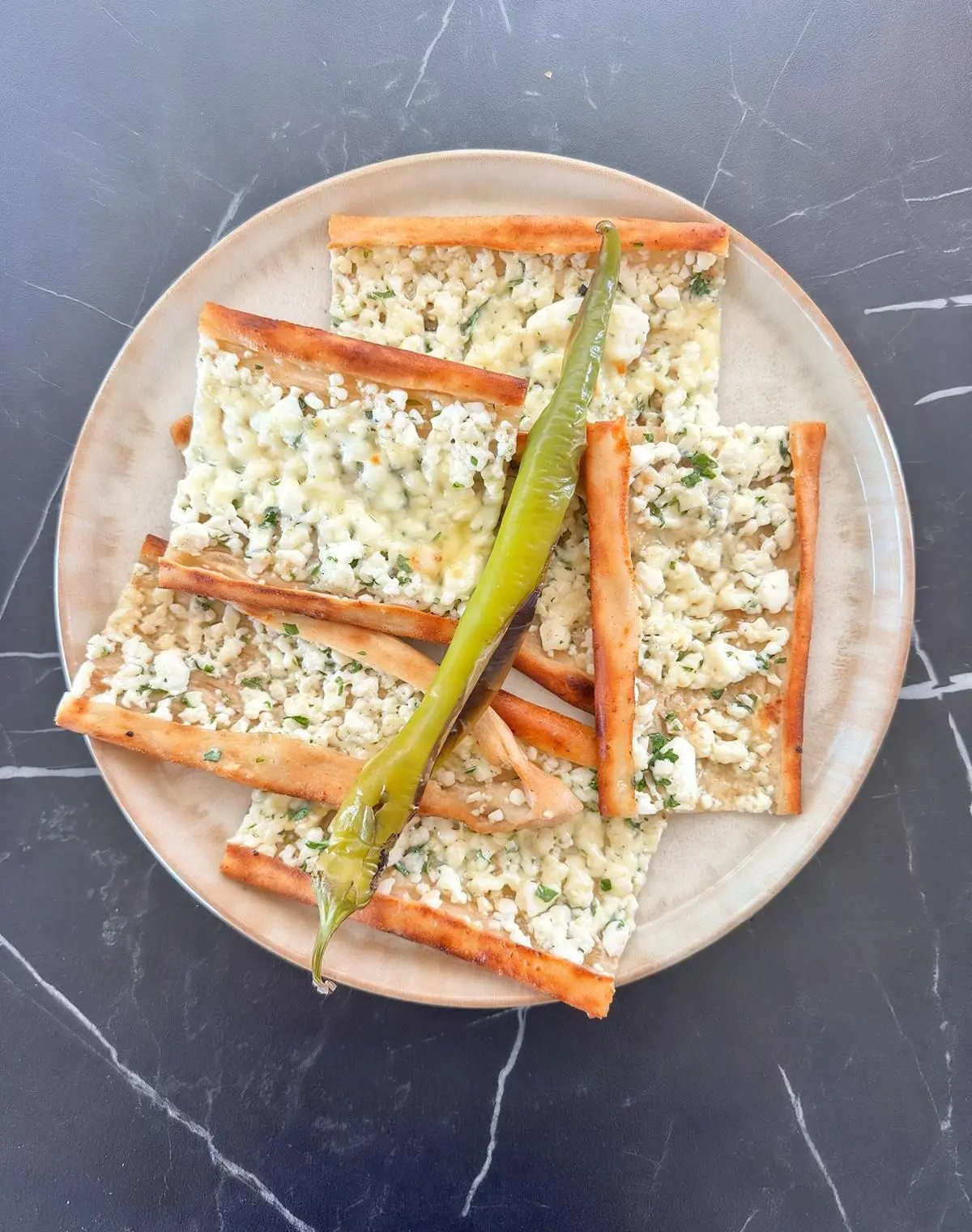 Double Köy Peynirli Pide