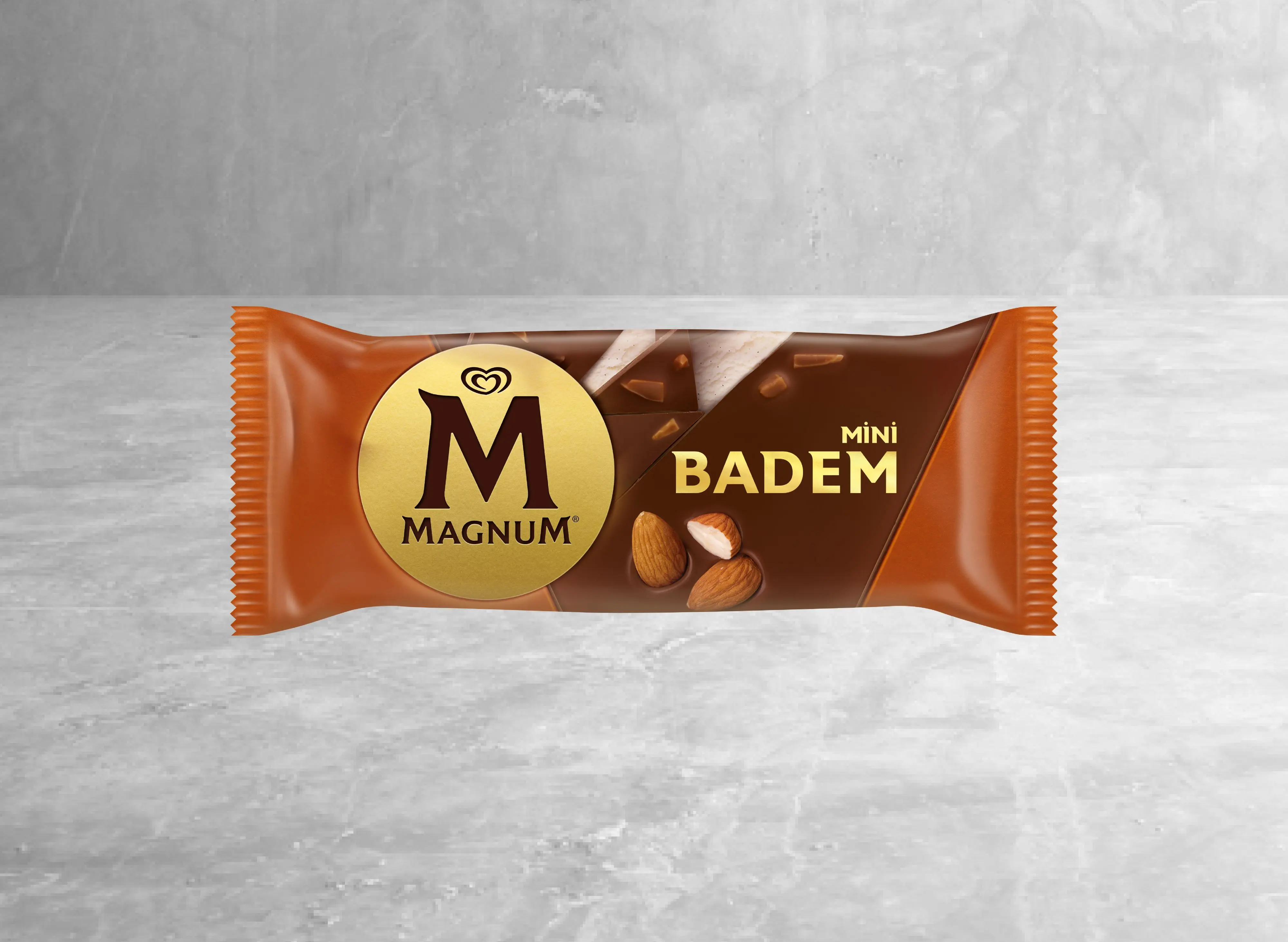 Algida Magnum Mini Badem

