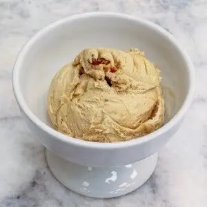 Bal Bademli Dondurma (1 kg.)